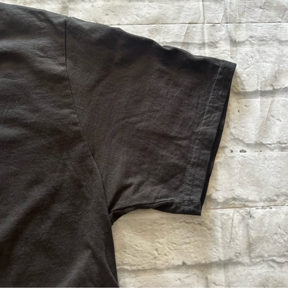 Cropped Tee - Picture 4 of 5